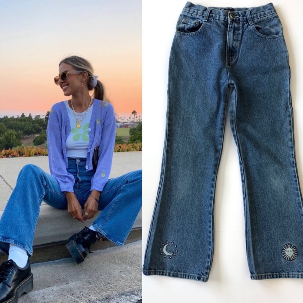 Vintage 90’s Flared Jeans sun and moon embroider